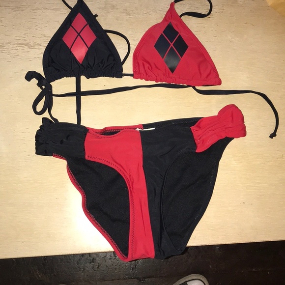DC Comics Other - Harley Quinn bikini
